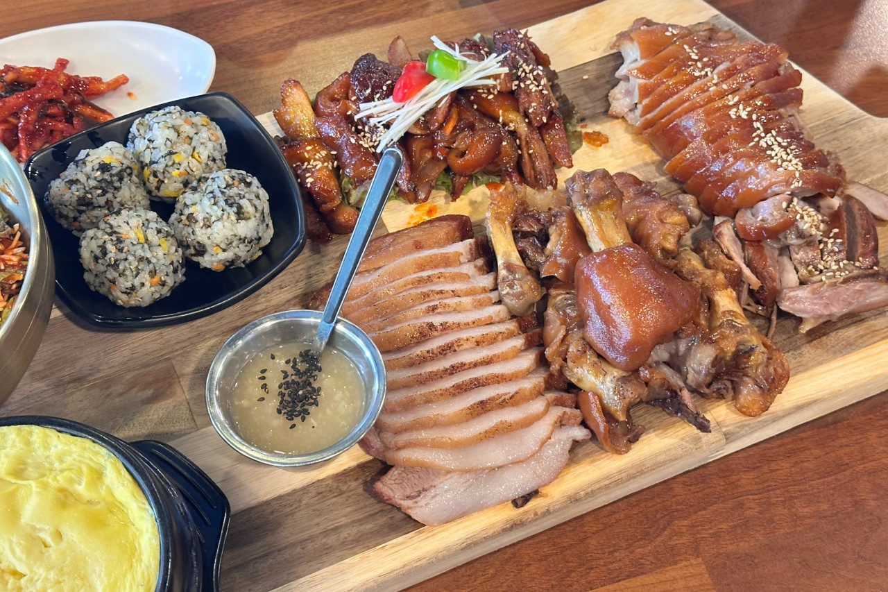 부천시 찐 맛집 1탄! 23 족발팩토리 본점2