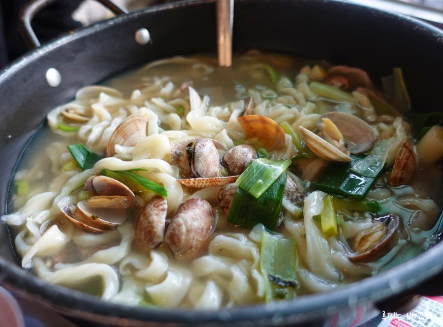 인천광역시 옹진군 찐 맛집 1탄! 2 본토칼국수2