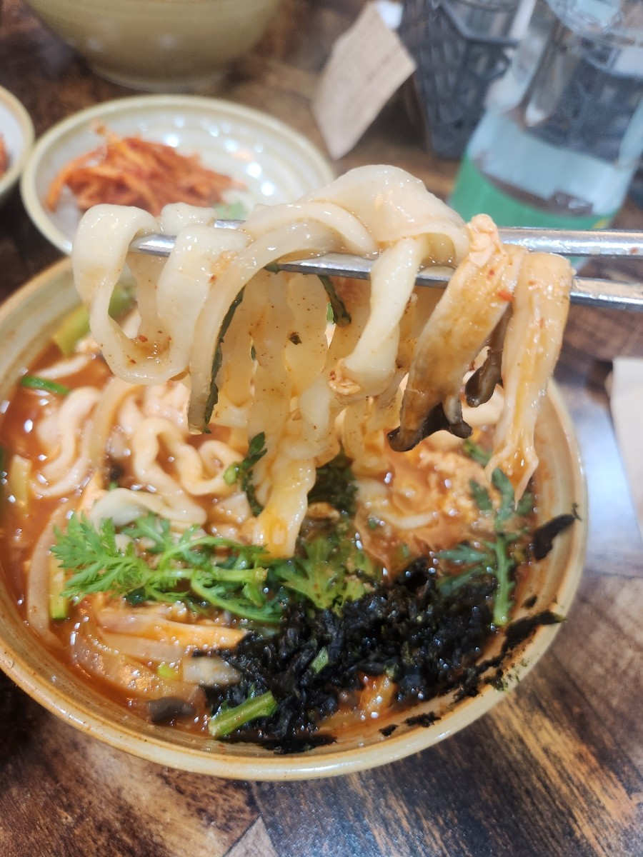 이유간백년칼국수2